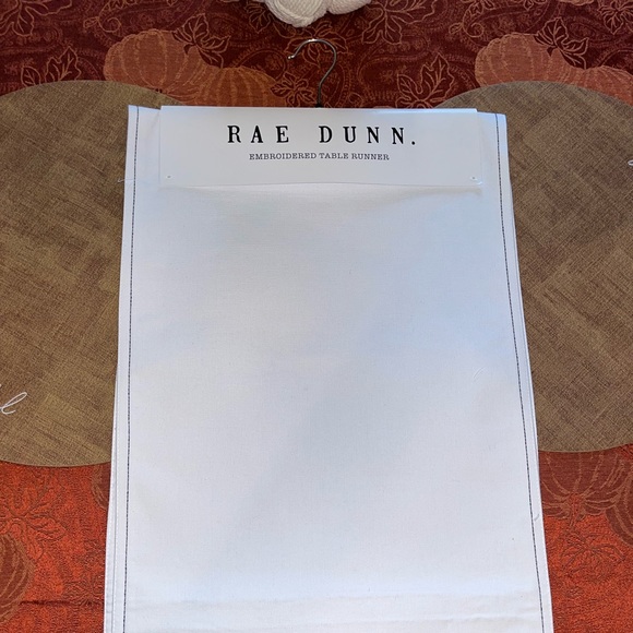 NWT Rae Dunn table runner “Family” - Picture 3 of 4